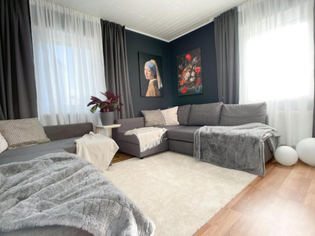 M-Style 01 Apartment Mit Terrasse Und Gasgrill, 24H Self-Check-In, Free Parking, Netflix Núremberg Exterior foto