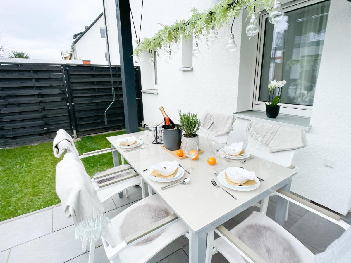 M-Style 01 Apartment Mit Terrasse Und Gasgrill, 24H Self-Check-In, Free Parking, Netflix Núremberg Exterior foto