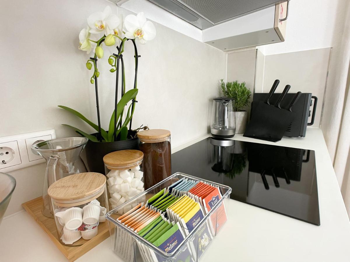 M-Style 01 Apartment Mit Terrasse Und Gasgrill, 24H Self-Check-In, Free Parking, Netflix Núremberg Exterior foto