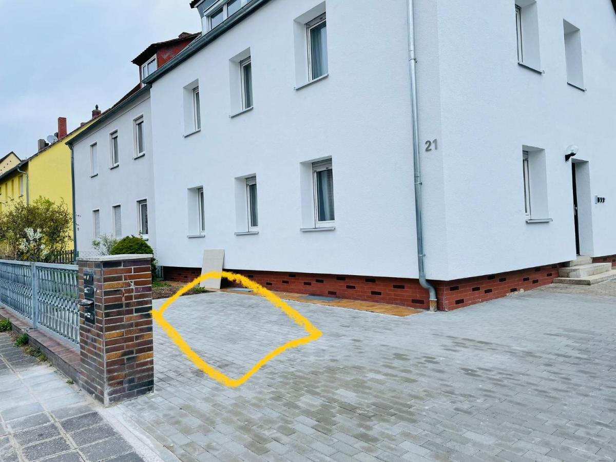 M-Style 01 Apartment Mit Terrasse Und Gasgrill, 24H Self-Check-In, Free Parking, Netflix Núremberg Exterior foto